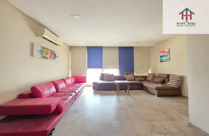 Apartment - 2 Bedrooms - 2 Bathrooms for rent in Busaiteen - Muharraq Governorate