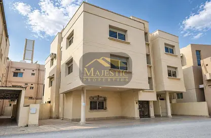 Whole Building - 7+ Bedrooms - 7+ Bathrooms for sale in Isa Town - Central Governorate