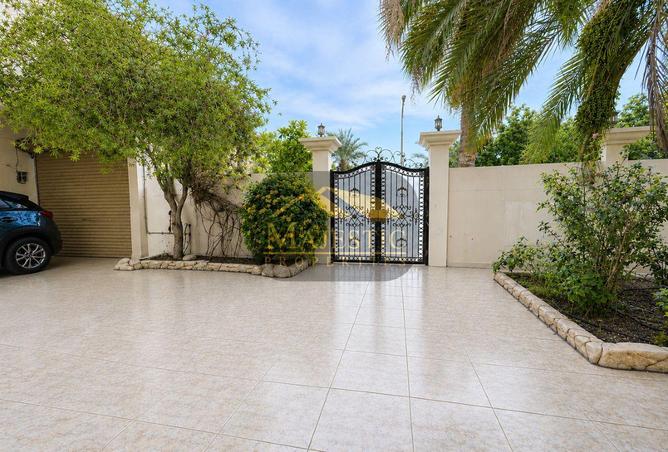 54398409 - Property Image 2