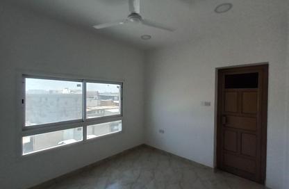 Apartment - 2 Bedrooms - 2 Bathrooms for rent in Nuwaidrat - Central Governorate Apartment - 2 Bedrooms - 2 Bathrooms for rent in Nuwaidrat - Central Governorate