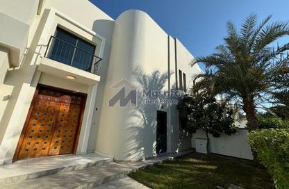 Villa - 4 Bedrooms - 6 Bathrooms for rent in Saar - Northern Governorate