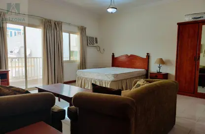 Apartment - Studio - 1 Bathroom for rent in Gudaibiya - Manama - Capital Governorate