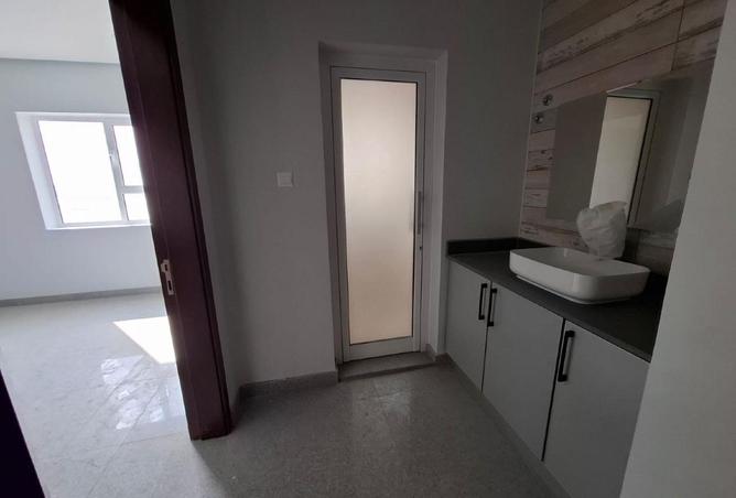 52489824 - صورة العقار 2