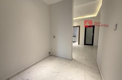 Apartment - 2 Bedrooms - 2 Bathrooms for rent in Salmaniya - Manama - Capital Governorate Apartment - 2 Bedrooms - 2 Bathrooms for rent in Salmaniya - Manama - Capital Governorate