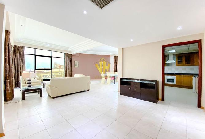 56390992 - Property Image 2