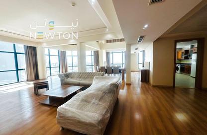 Duplex - 4 - 3 for rent in Al Juffair - Capital Governorate