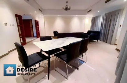 Apartment - 2 Bedrooms - 3 Bathrooms for rent in Al Juffair - Capital Governorate