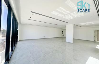 Office Space - Studio - 2 Bathrooms for rent in Zinj - Manama - Capital Governorate