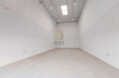 Warehouse - Studio - 1 Bathroom for rent in Hidd - Muharraq Governorate