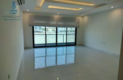 شقة - 3 غرف نوم - 4 حمامات للايجار في سار - المحافظة الشمالية