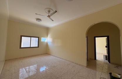 Apartment - 2 Bedrooms - 2 Bathrooms for rent in Alhajiyat - Riffa - Southern Governorate