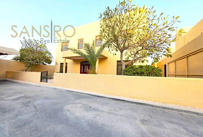 53600144 - Property Main Image