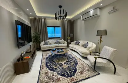 Apartment - 3 Bedrooms - 3 Bathrooms for rent in Busaiteen - Muharraq Governorate