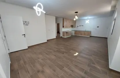 شقة - 2 غرف نوم - 3 حمامات للايجار في الديه - المحافظة الشمالية