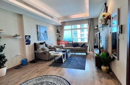 Apartment - 2 Bedrooms - 3 Bathrooms for sale in Al Juffair - Capital Governorate