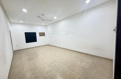 Apartment - 2 - 2 for rent in Tubli - Central Governorate