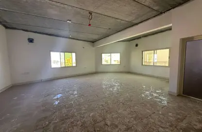 Office Space - 1 Bedroom - 1 Bathroom for rent in A'Ali - Central Governorate