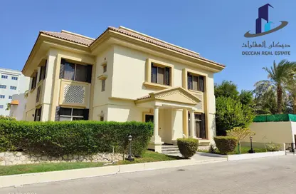 Villa - 4 Bedrooms - 4 Bathrooms for rent in Adliya - Manama - Capital Governorate