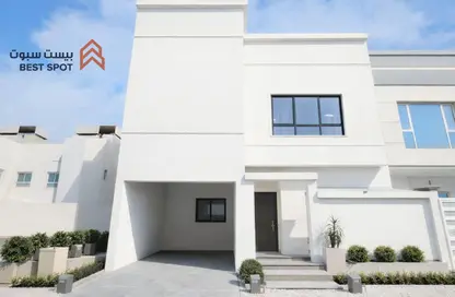 فيلا - 3 غرف نوم - 5 حمامات للبيع في المقشع - المحافظة الشمالية