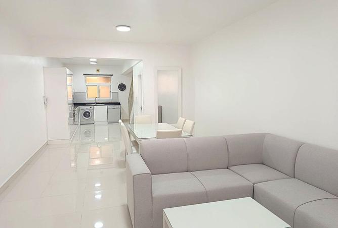 51903532 - Property Image 2