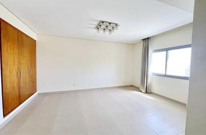Whole Building - 3 Bedrooms - 3 Bathrooms for sale in Galali - Muharraq Governorate