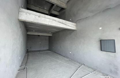 Shop - Studio for rent in Busaiteen - Muharraq Governorate