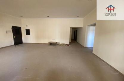 Apartment - 2 Bedrooms - 2 Bathrooms for rent in Sanad - Central Governorate