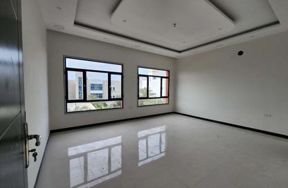 Villa - 4 - 5 for sale in Dumistan - Northern Governorate