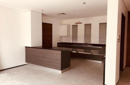 فيلا - 3 غرف نوم - 3 حمامات للايجار في سار - المحافظة الشمالية فيلا - 3 غرف نوم - 3 حمامات للايجار في سار - المحافظة الشمالية