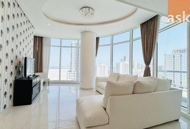 56920399 - Property Main Image