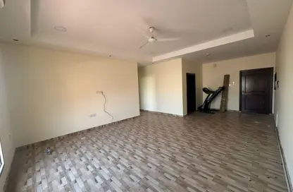 Apartment - 2 Bedrooms - 2 Bathrooms for rent in Tubli - Central Governorate