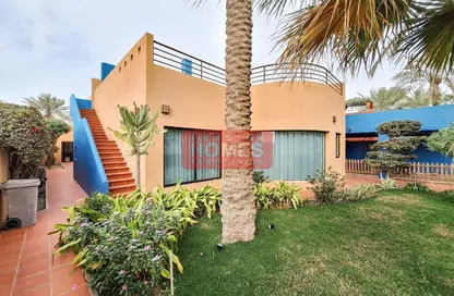 Villa - 3 Bedrooms - 3 Bathrooms for rent in Saar - Northern Governorate