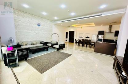 Apartment - 2 Bedrooms - 3 Bathrooms for rent in Al Juffair - Capital Governorate