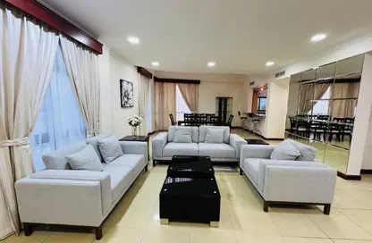 شقة - 2 غرف نوم - 3 حمامات للايجار في العدلية - المنامة - محافظة العاصمة