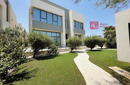 Villa - 4 Bedrooms - 5 Bathrooms for rent in Janabiya - Northern Governorate