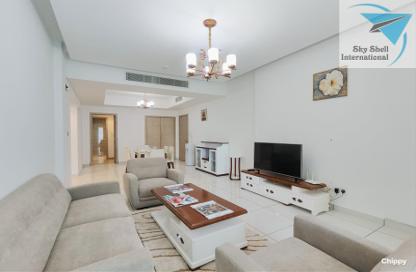 Apartment - 2 Bedrooms - 3 Bathrooms for rent in Busaiteen - Muharraq Governorate