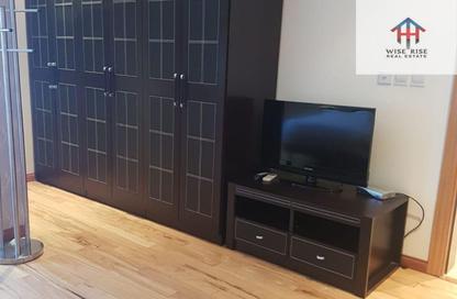Apartment - 2 - 2 for rent in Al Juffair - Capital Governorate