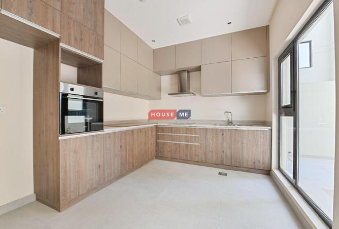 993270 - Property Image 3