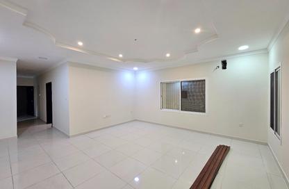 Apartment - 3 - 2 for rent in Arad - Muharraq Governorate