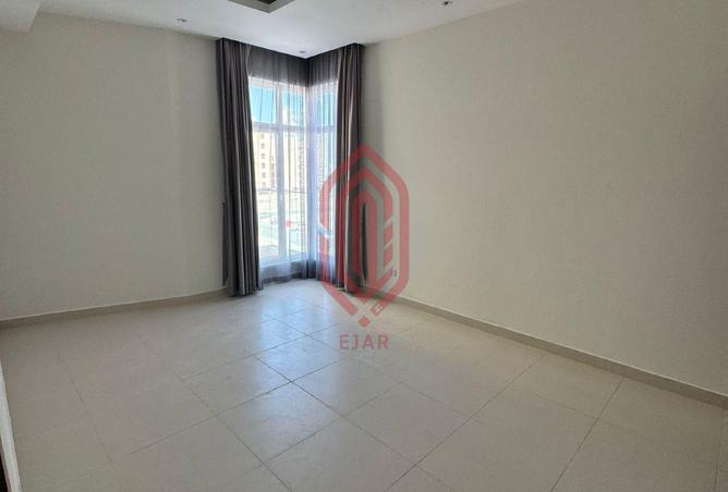 52327436 - Property Image 3