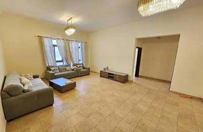 Apartment - 3 Bedrooms - 2 Bathrooms for rent in Janabiya - Northern Governorate