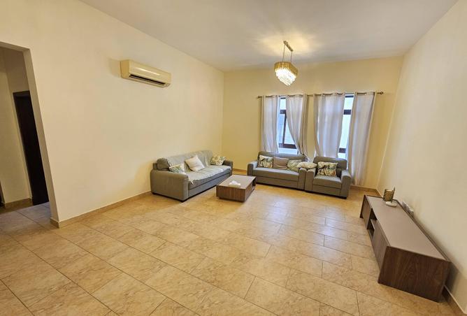 52012433 - Property Image 2