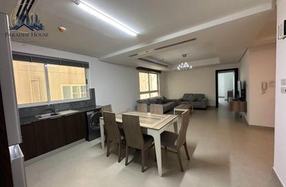 Apartment - 2 - 2 for rent in Seef - Capital Governorate