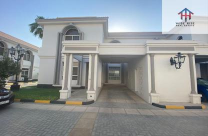 Villa - 4 - 4 for rent in Mahooz - Manama - Capital Governorate
