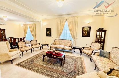 Villa - 4 - 5 for rent in Mahooz - Manama - Capital Governorate