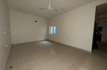 Apartment - 2 Bedrooms - 2 Bathrooms for rent in A'Ali - Central Governorate