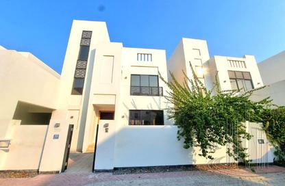 Villa - 4 - 5 for rent in Al Sherooq - Diyar Al Muharraq - Muharraq Governorate