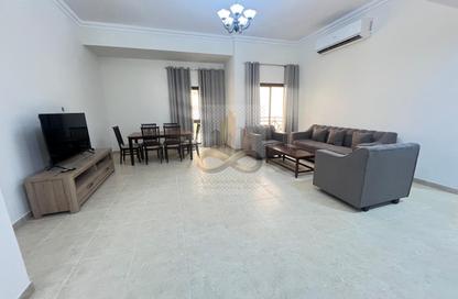Apartment - 2 - 2 for rent in Al Burhama - Manama - Capital Governorate