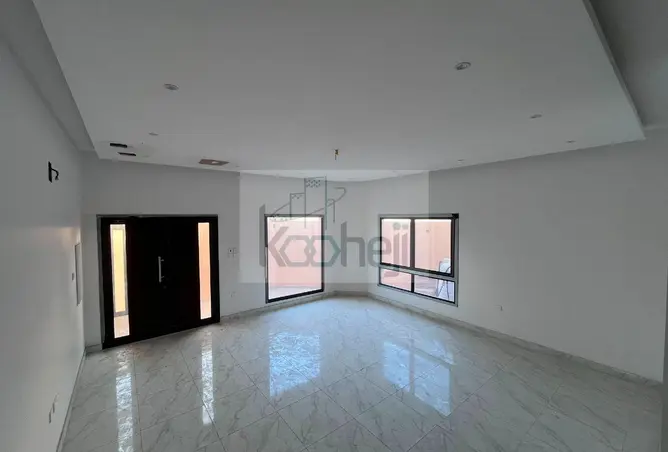 55630178 - Property Image 3