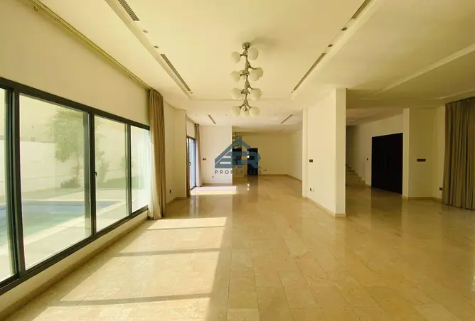 58082355 - Property Image 2